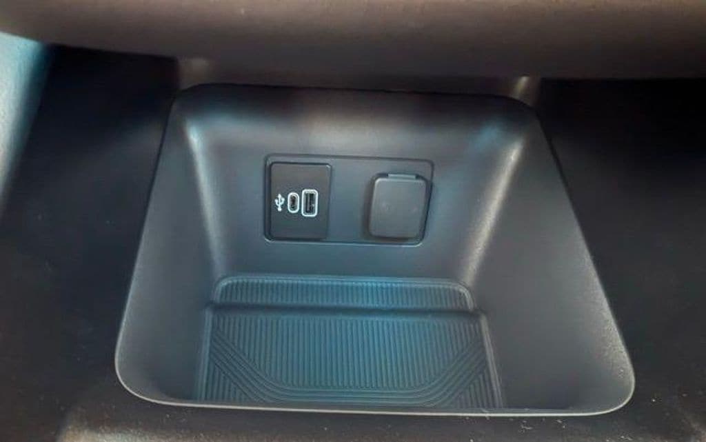 2026 Ford Explorer Tremor - Photo 14