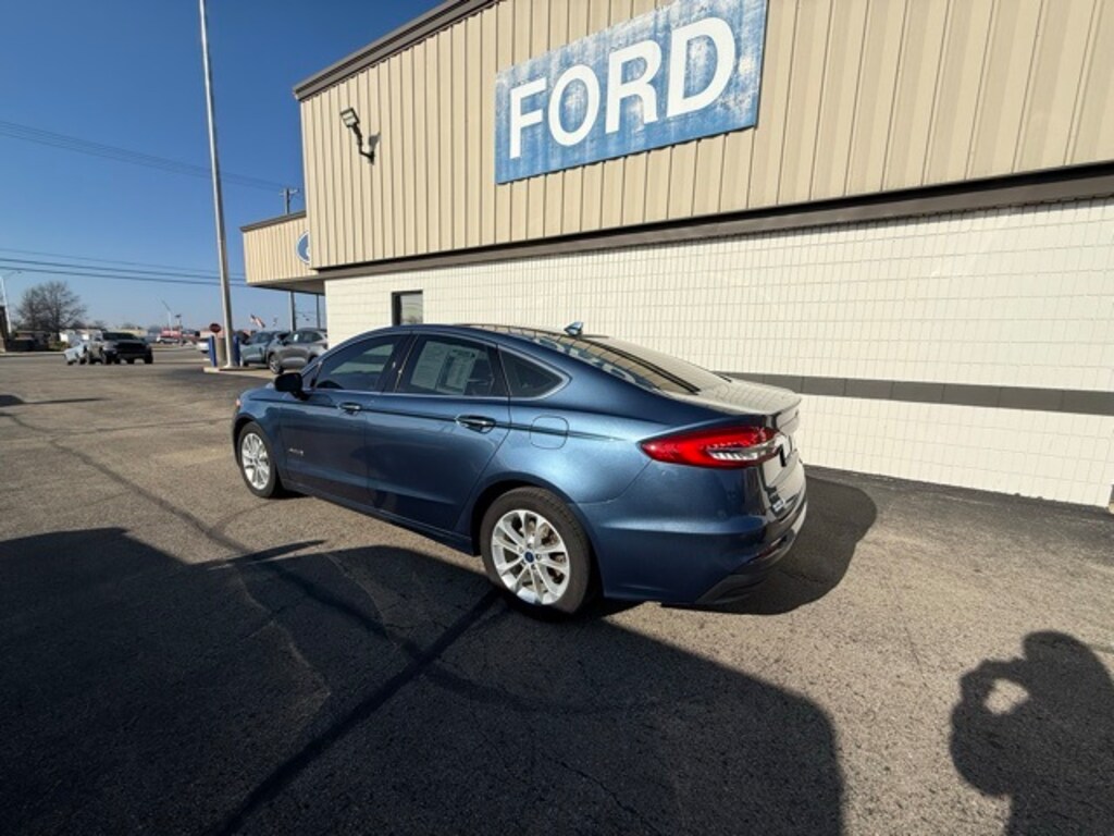 Used 2019 Ford Fusion Hybrid SEL Sedan