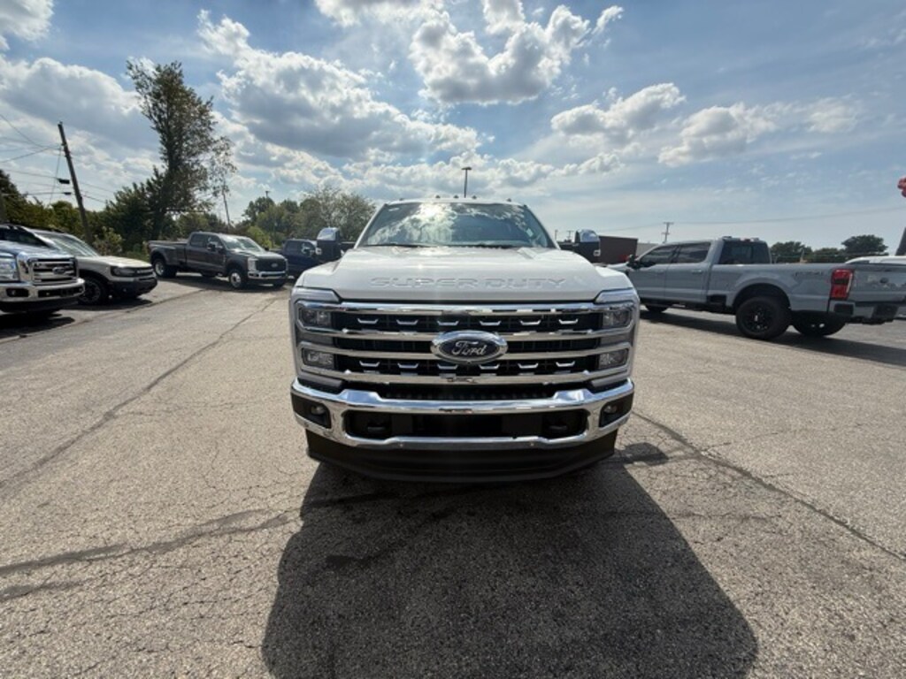 New 2026 Ford F-350 Lariat Truck