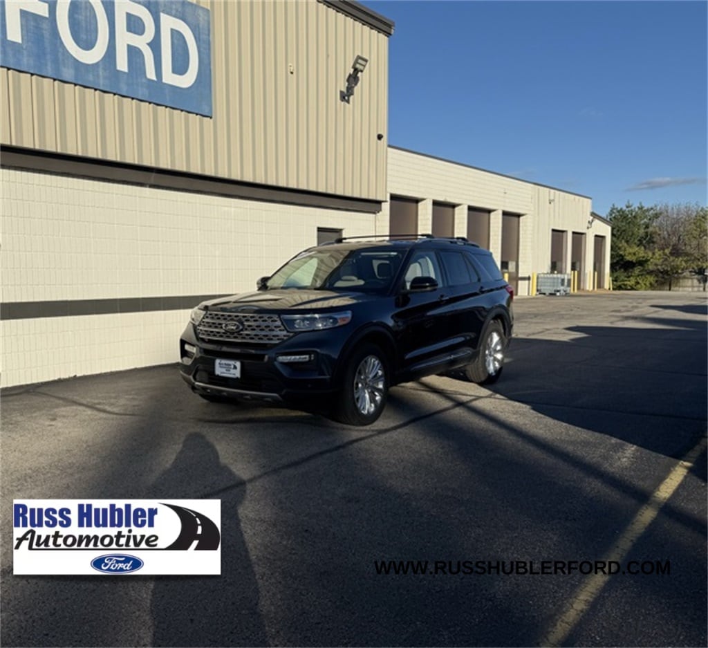 2022 Ford Explorer Limited's photo