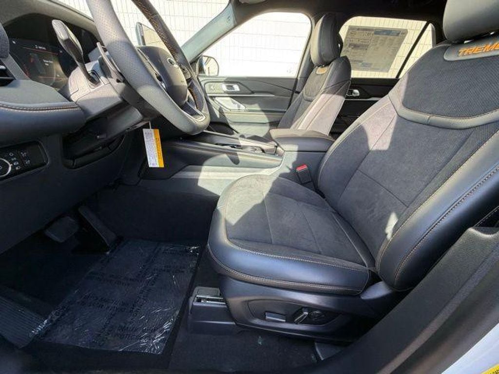 2026 Ford Explorer Tremor - Photo 24