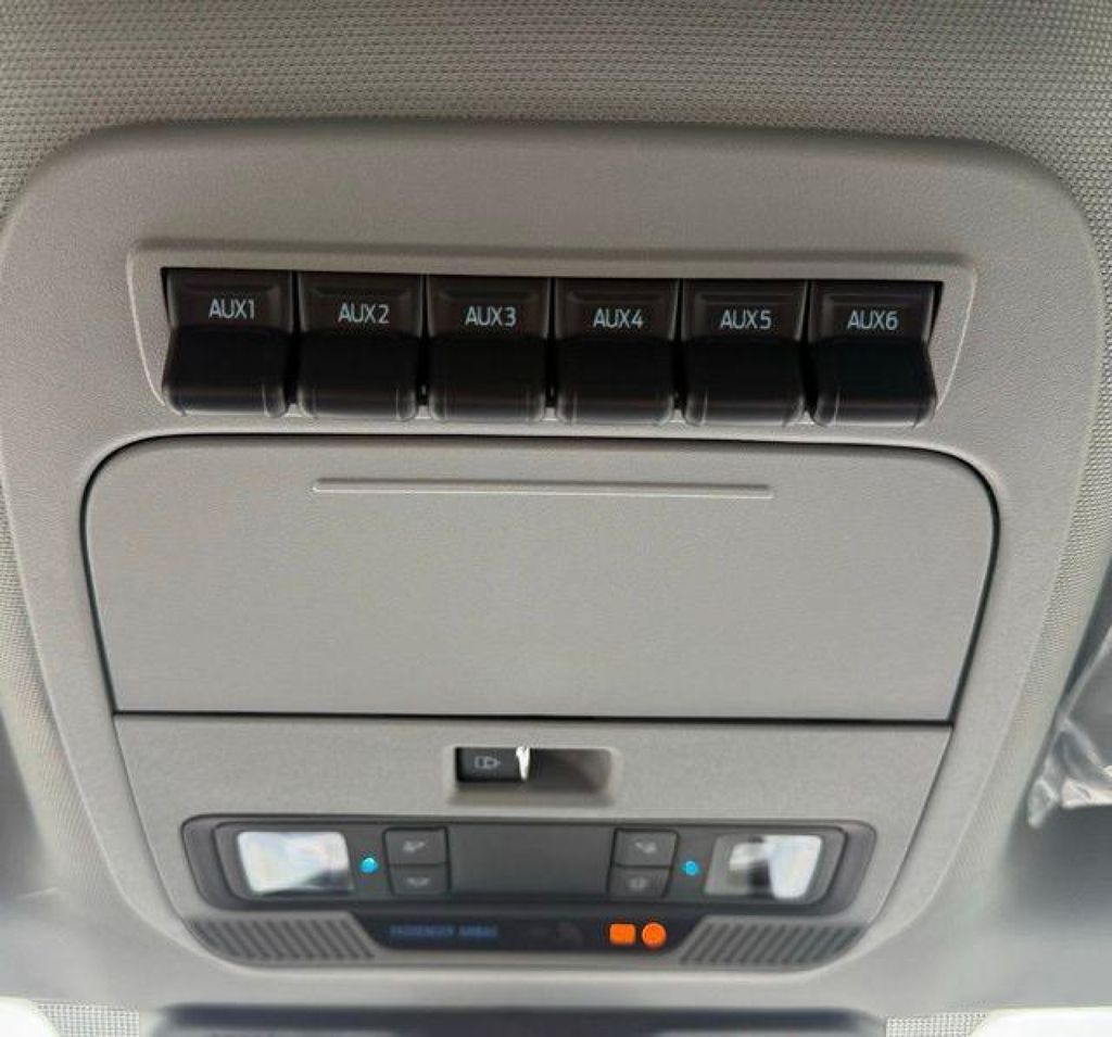 2026 Ford F-250 Super Duty XLT - Photo 17