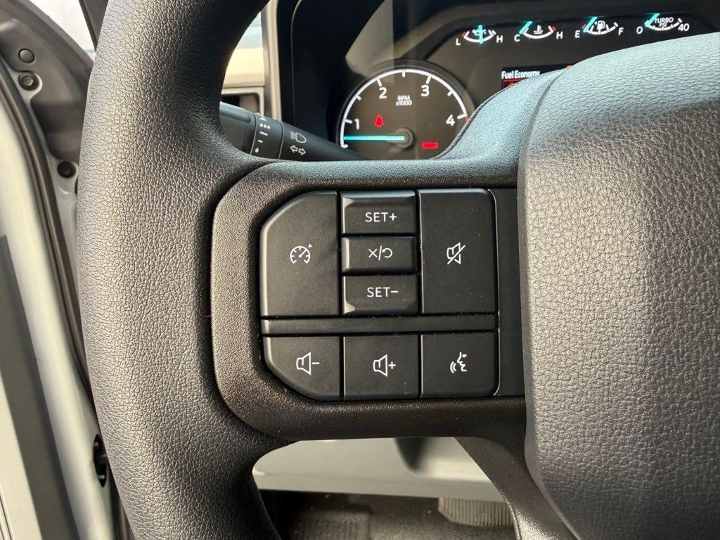 2026 Ford F-450 Super Duty XL - Photo 16