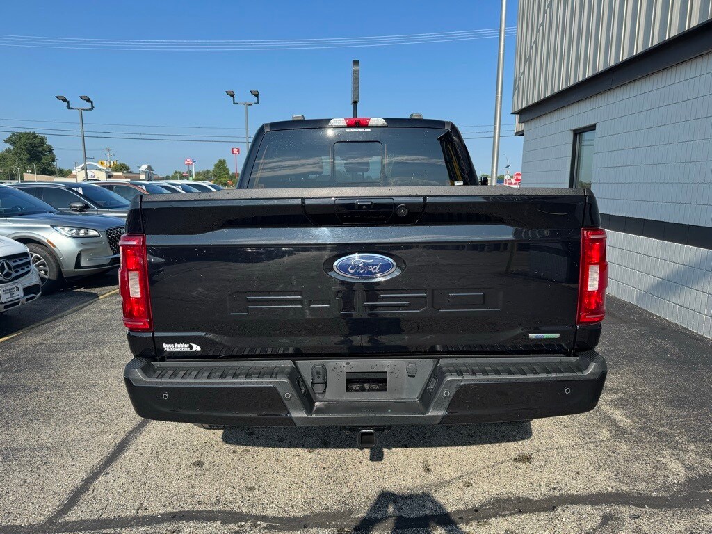 2022 Ford F-150 XLT photo 3