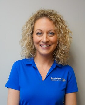 Staff member Stephanie Richards from ID_a613b63d75bd