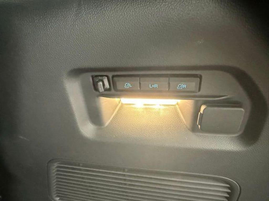 2026 Ford Explorer Tremor - Photo 28