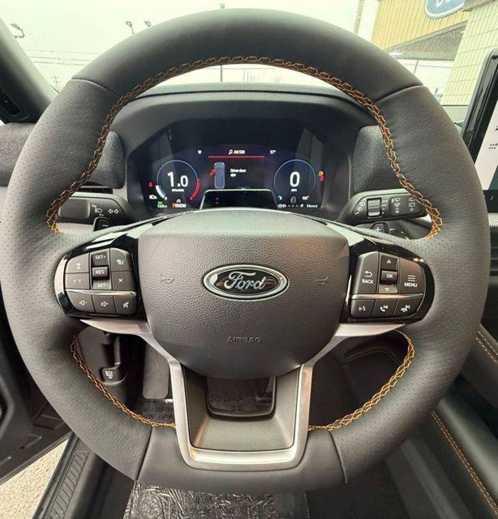 2026 Ford Explorer Tremor - Photo 18