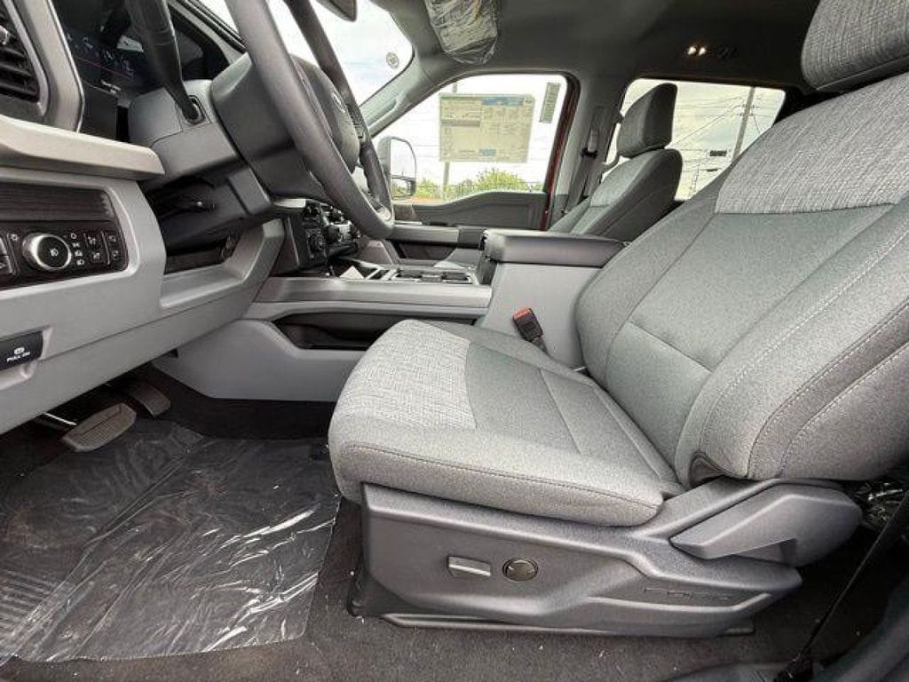 2026 Ford F-250 Super Duty XLT - Photo 22
