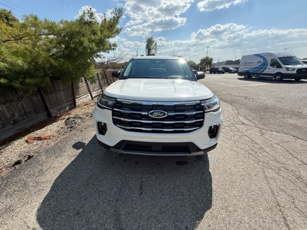 New 2025 Ford Explorer Active SUV