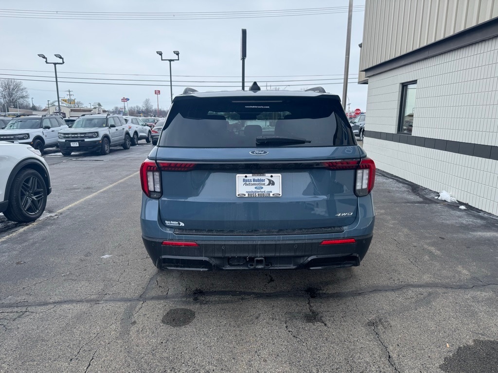 Used 2025 Ford Explorer ST-Line SUV