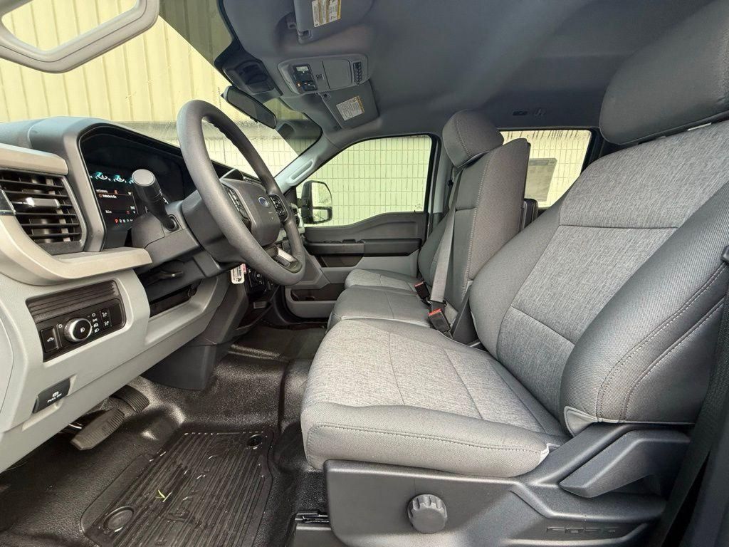 2026 Ford F-450 Super Duty XL - Photo 22