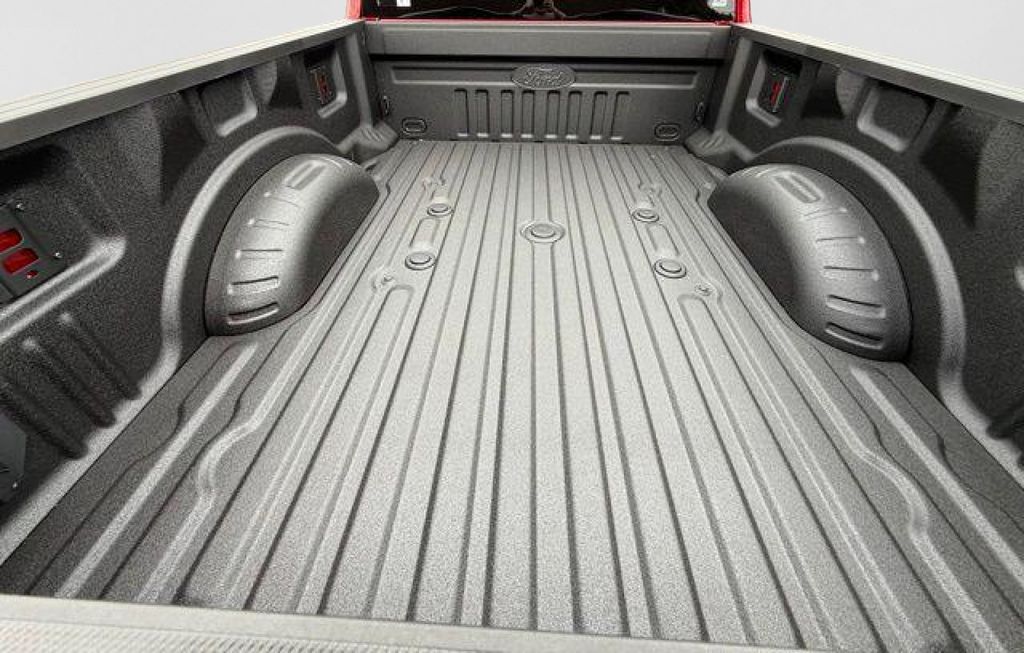 2026 Ford F-250 Super Duty XLT - Photo 6