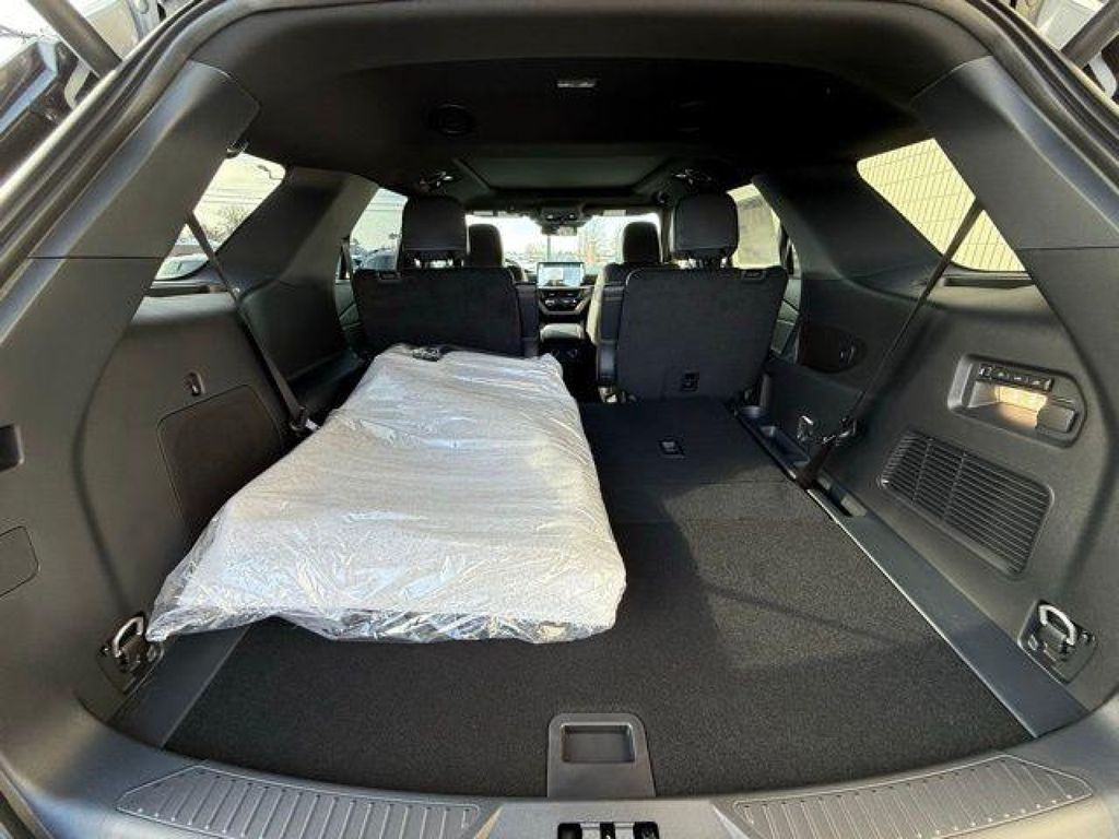 2026 Ford Explorer Tremor - Photo 28