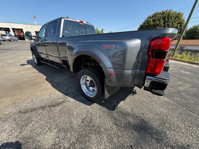 2026 Ford F-450 photo 4