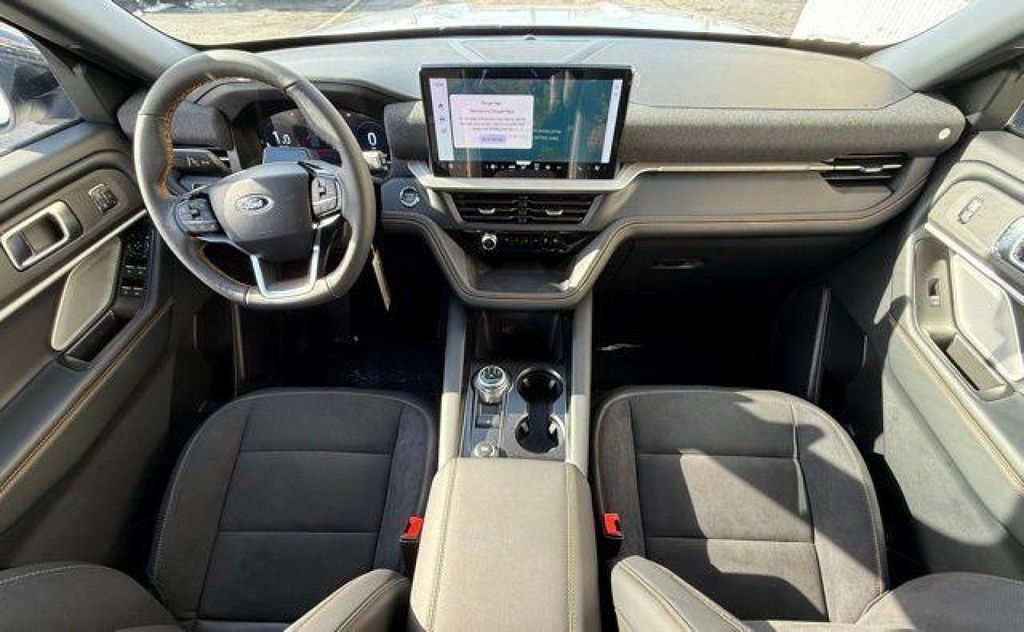 2026 Ford Explorer Tremor - Photo 23