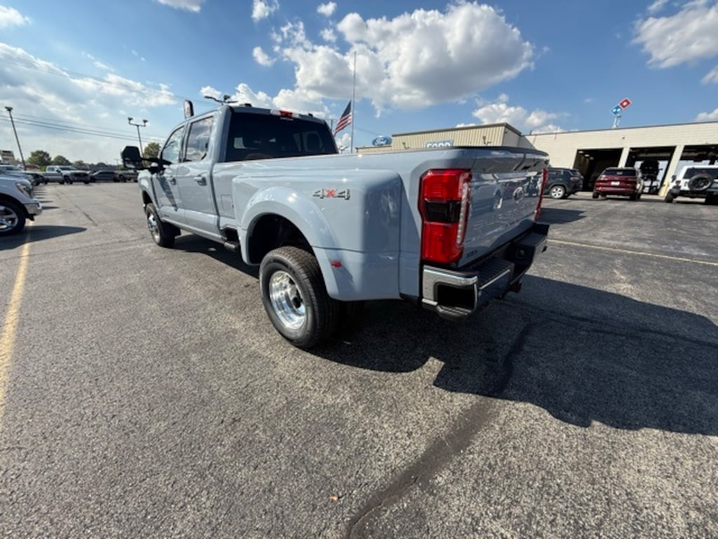 New 2026 Ford F-350 Lariat Truck