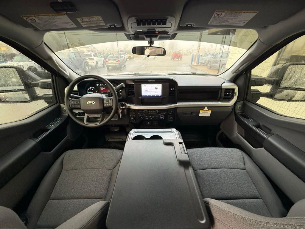 2026 Ford F-450 Super Duty XL - Photo 20