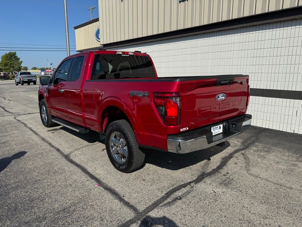2024 Ford F-150 XLT photo 3