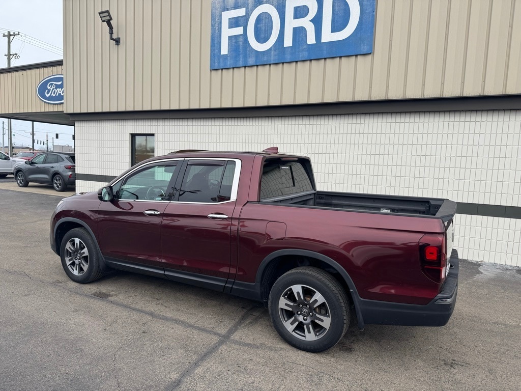 Used 2019 Honda Ridgeline RTL-E with VIN 5FPYK3F79KB031598 for sale in Greensburg, IN