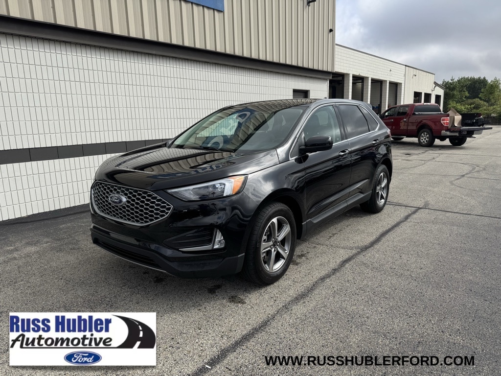 2023 Ford Edge SEL's photo