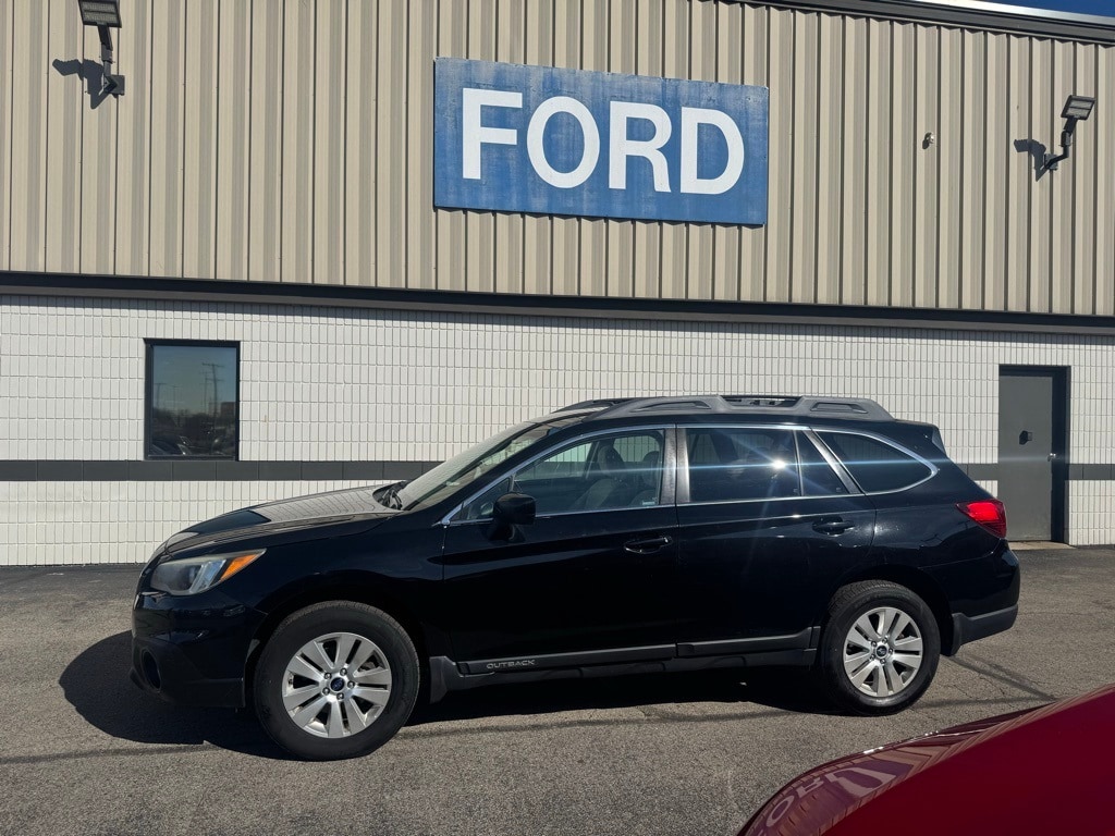 Used 2017 Subaru Outback Premium with VIN 4S4BSACC5H3288280 for sale in Greensburg, IN