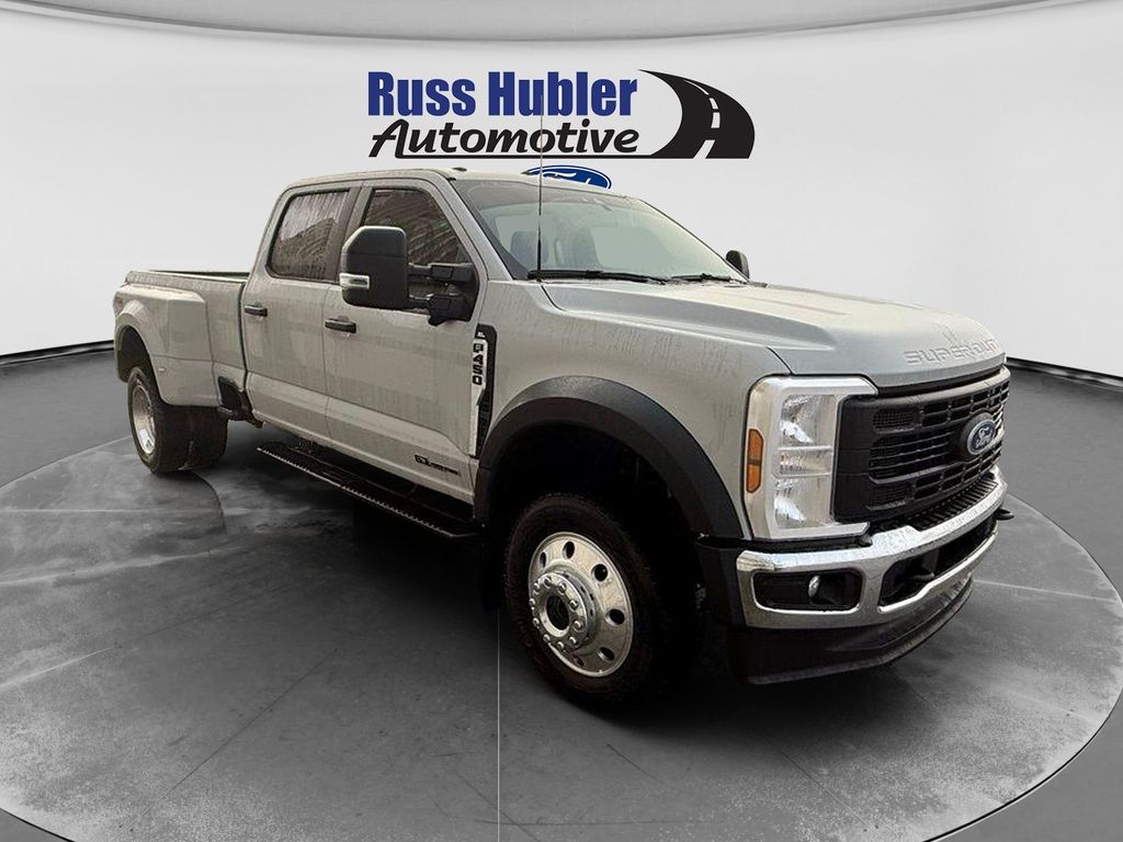 2026 Ford F-450 Super Duty XL - Photo 9