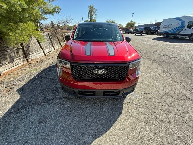 2025 Ford Maverick Lariat photo 2
