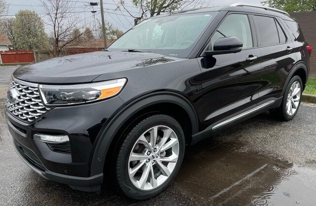 2022 Ford Explorer Platinum photo 3