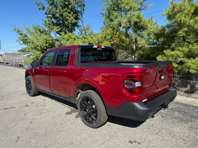 2025 Ford Maverick Lariat photo 4
