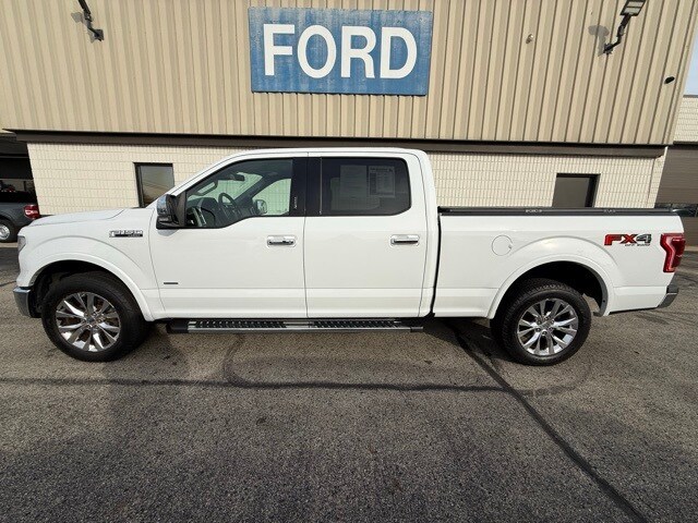 2016 Ford F-150 Lariat photo 3