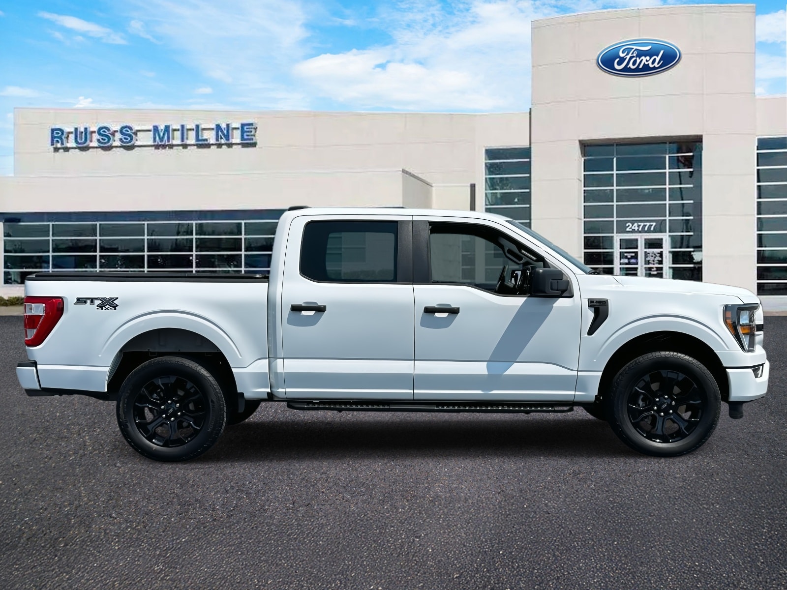 Used 2023 Ford F-150 XL with VIN 1FTEW1EP2PFD19326 for sale in Macomb, MI