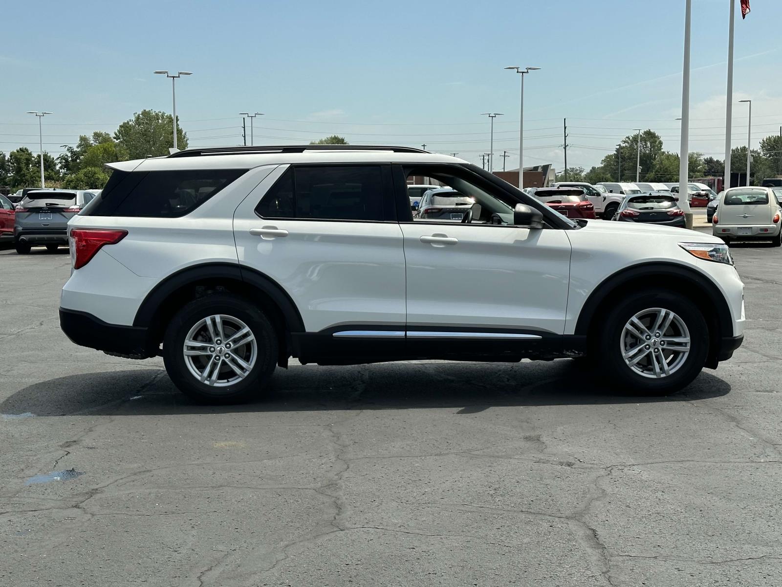 Used 2023 Ford Explorer XLT with VIN 1FMSK8DH7PGB82911 for sale in Macomb, MI