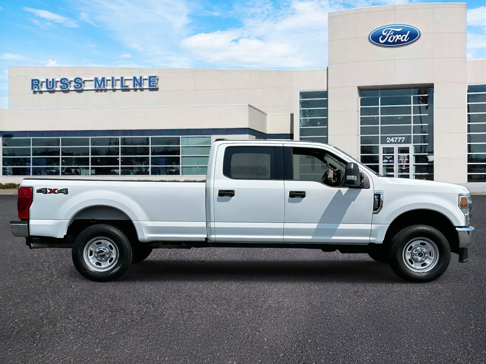Used 2022 Ford F-350 Super Duty XLT with VIN 1FT8W3B65NEE46367 for sale in Macomb, MI