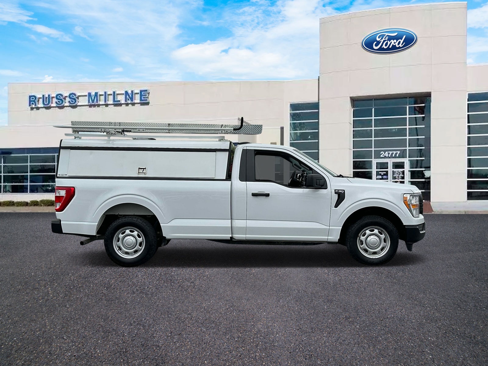 Used 2022 Ford F-150 XL with VIN 1FTMF1CB8NKE68525 for sale in Macomb, MI