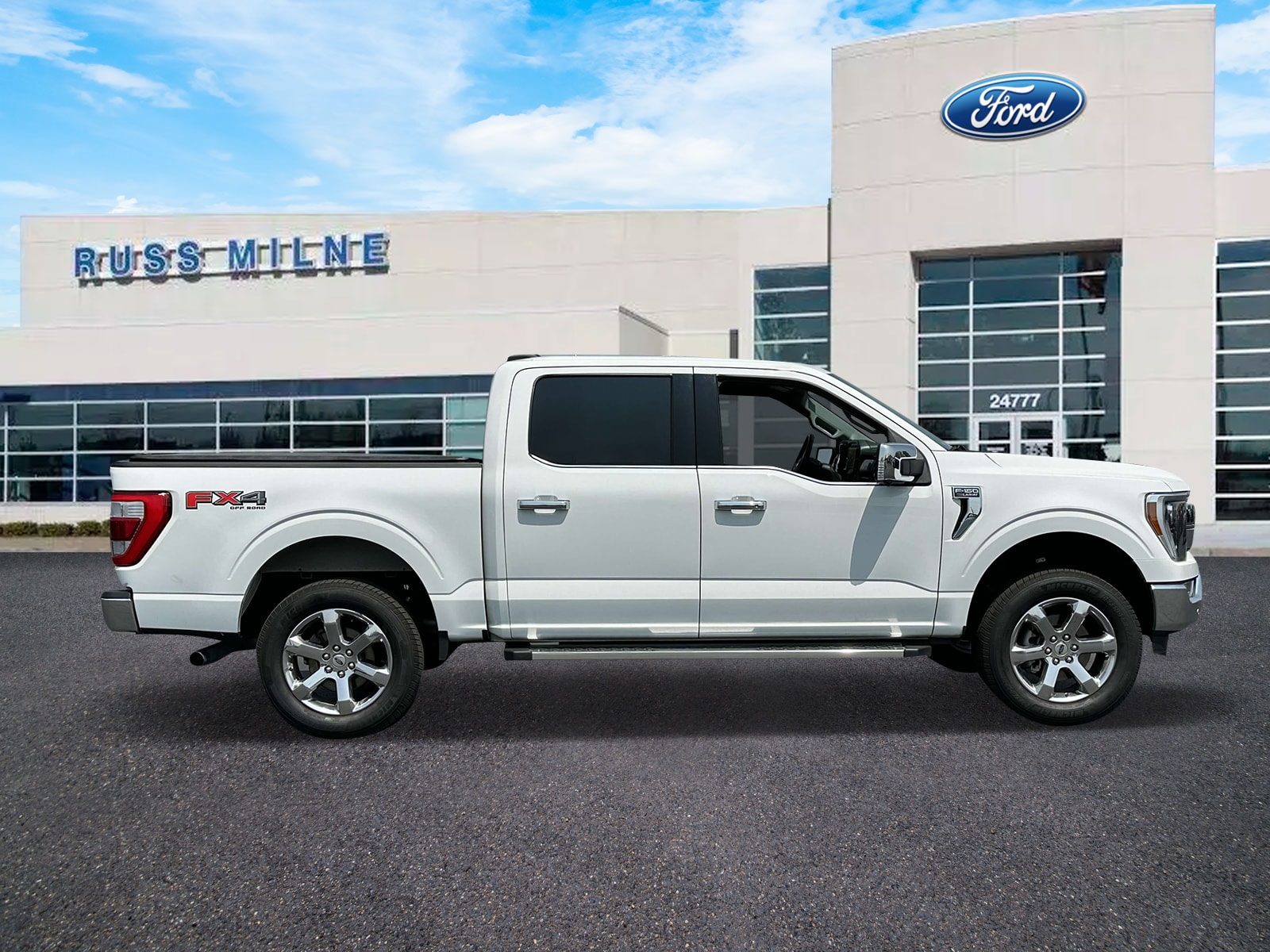 Used 2022 Ford F-150 Lariat with VIN 1FTFW1E59NFA00392 for sale in Macomb, MI