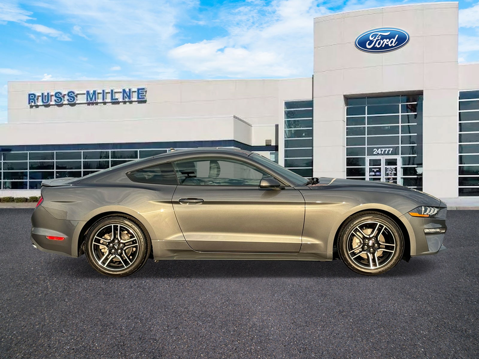 Used 2021 Ford Mustang EcoBoost Premium with VIN 1FA6P8TH5M5142669 for sale in Macomb, MI