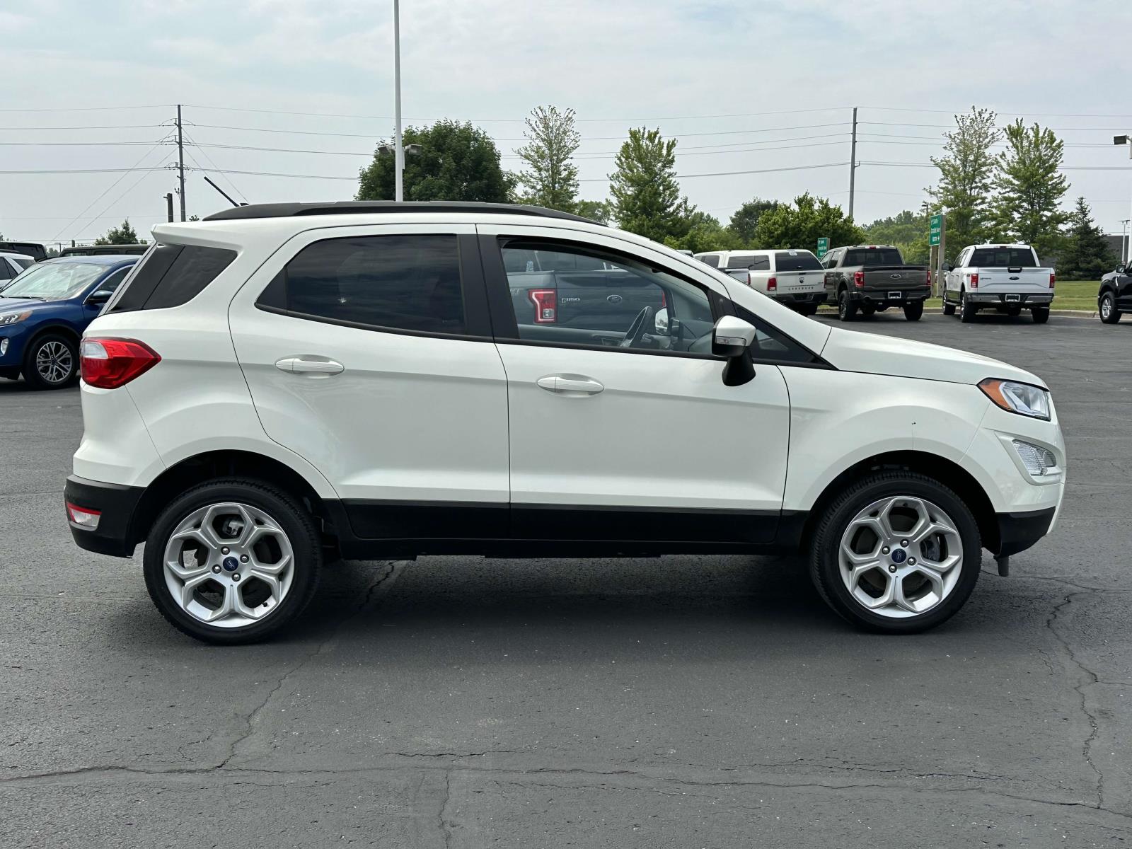 Used 2022 Ford EcoSport SE with VIN MAJ6S3GL3NC464658 for sale in Macomb, MI