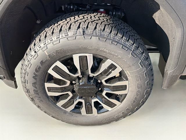 2026 GMC Sierra 2500HD Denali Ultimate - Photo 23