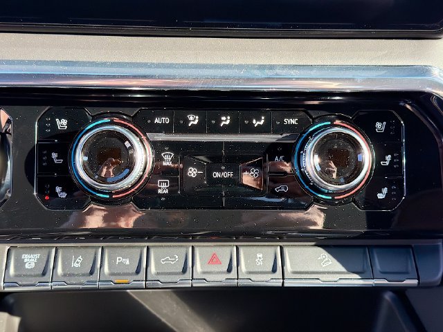 2026 GMC Sierra 2500HD Denali Ultimate - Photo 14