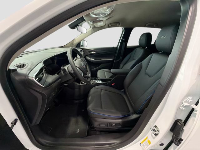 2026 Buick Encore GX Sport Touring - Photo 18