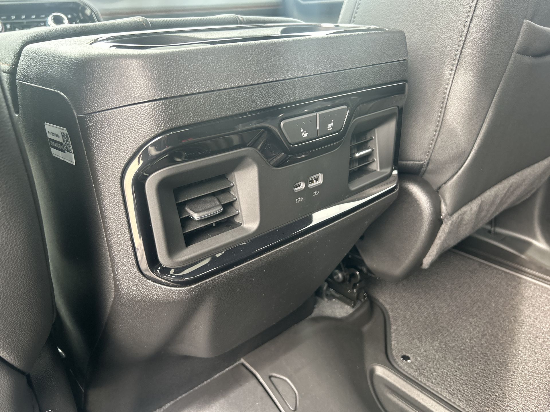 2026 GMC Sierra 2500HD AT4 - Photo 70