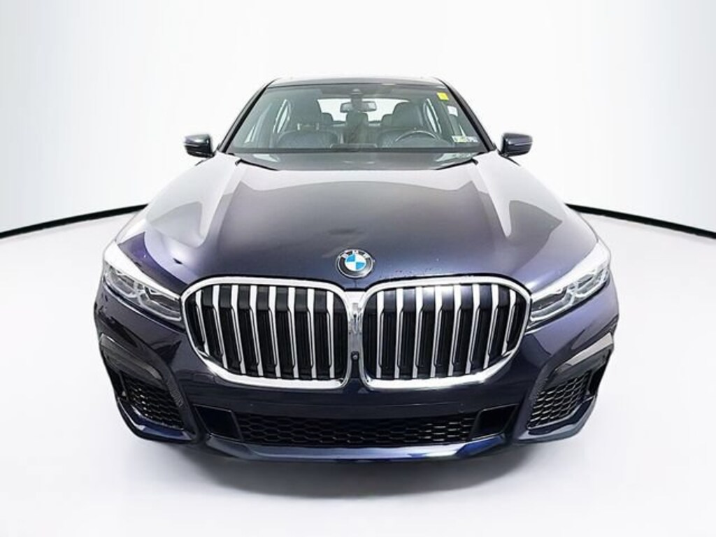 Used 2022 BMW 750 i xDrive Sedan