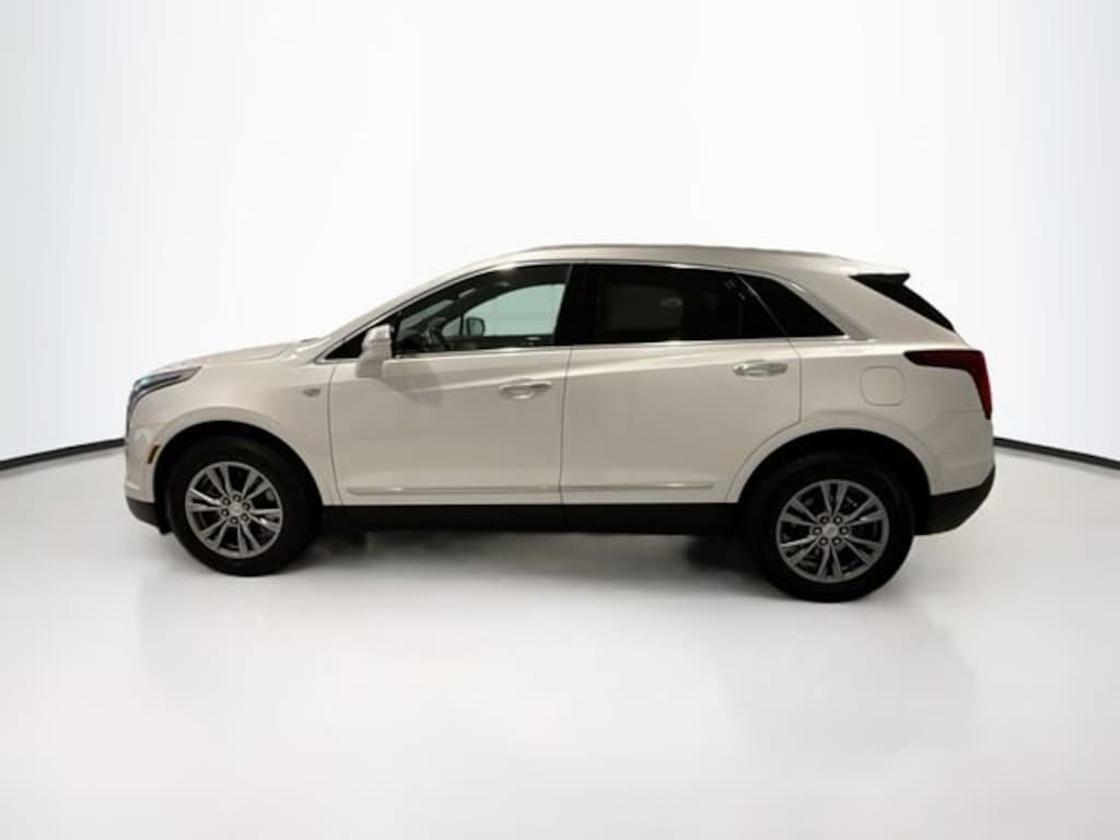 Used 2022 CADILLAC XT5 Premium Luxury SUV