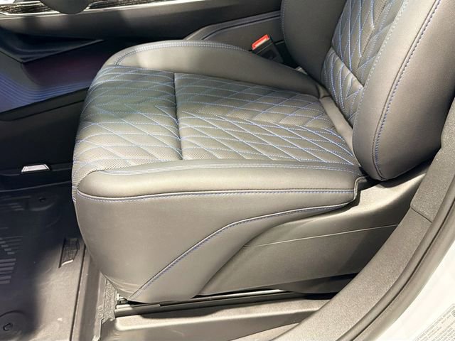 2026 Cadillac Escalade IQ Sport - Photo 16