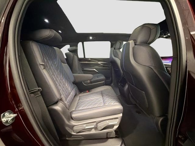 2026 Cadillac Escalade IQ Sport - Photo 25