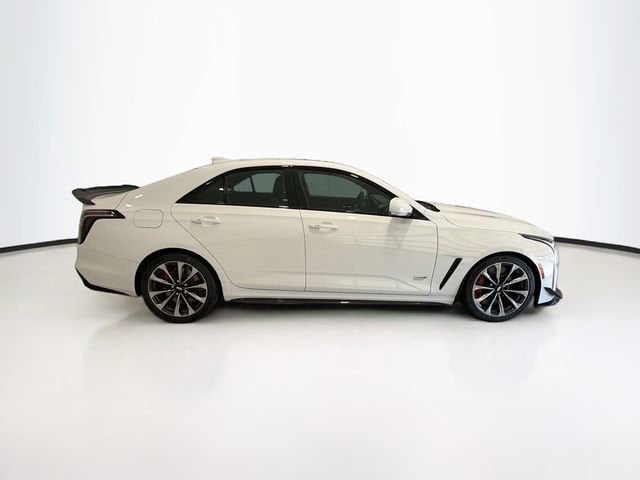 2026 Cadillac CT4 V-Series Blackwing - Photo 8