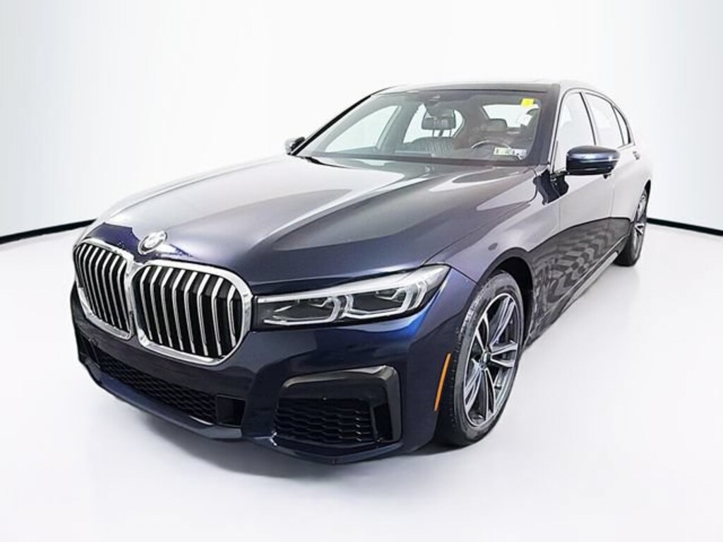 Used 2022 BMW 750 i xDrive Sedan