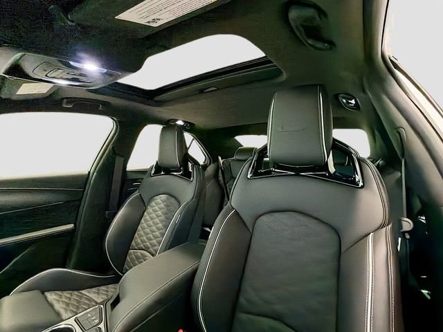 2026 Cadillac CT4 V-Series Blackwing - Photo 21