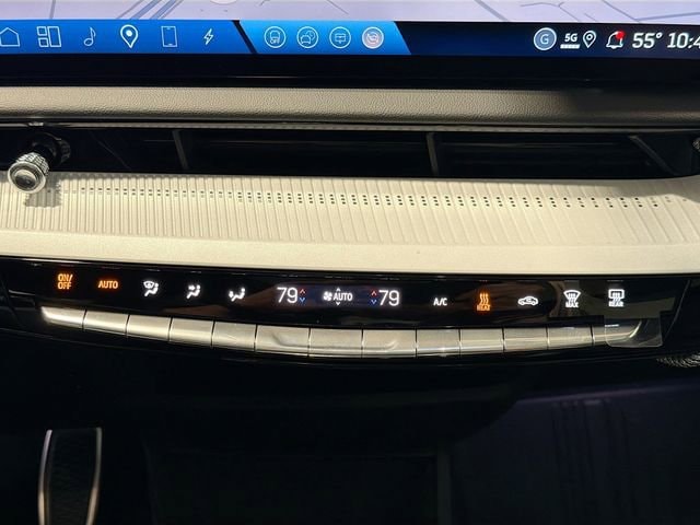 2026 Cadillac OPTIQ Premium Sport - Photo 15