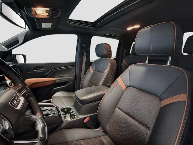2024 GMC Canyon AT4 - Photo 19
